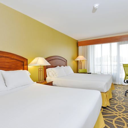 Holiday Inn Express Boone By Ihg Екстериор снимка