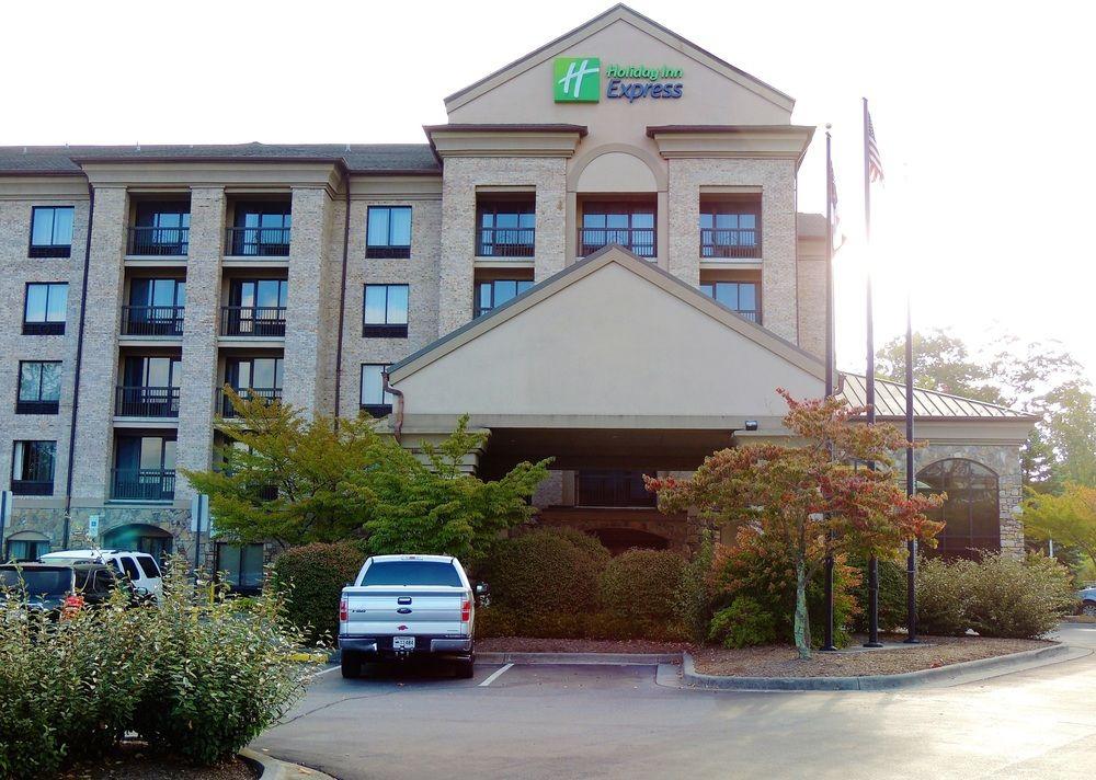 Holiday Inn Express Boone By Ihg Екстериор снимка