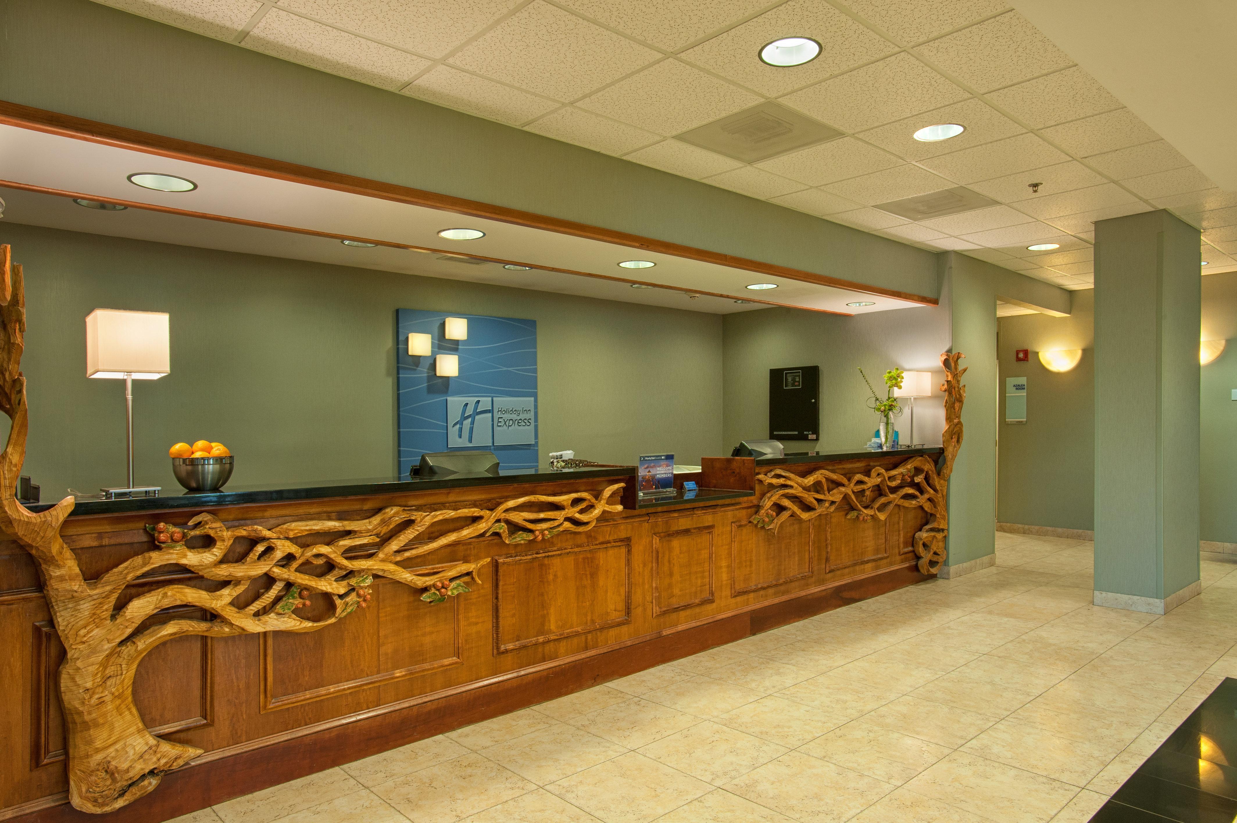 Holiday Inn Express Boone By Ihg Екстериор снимка