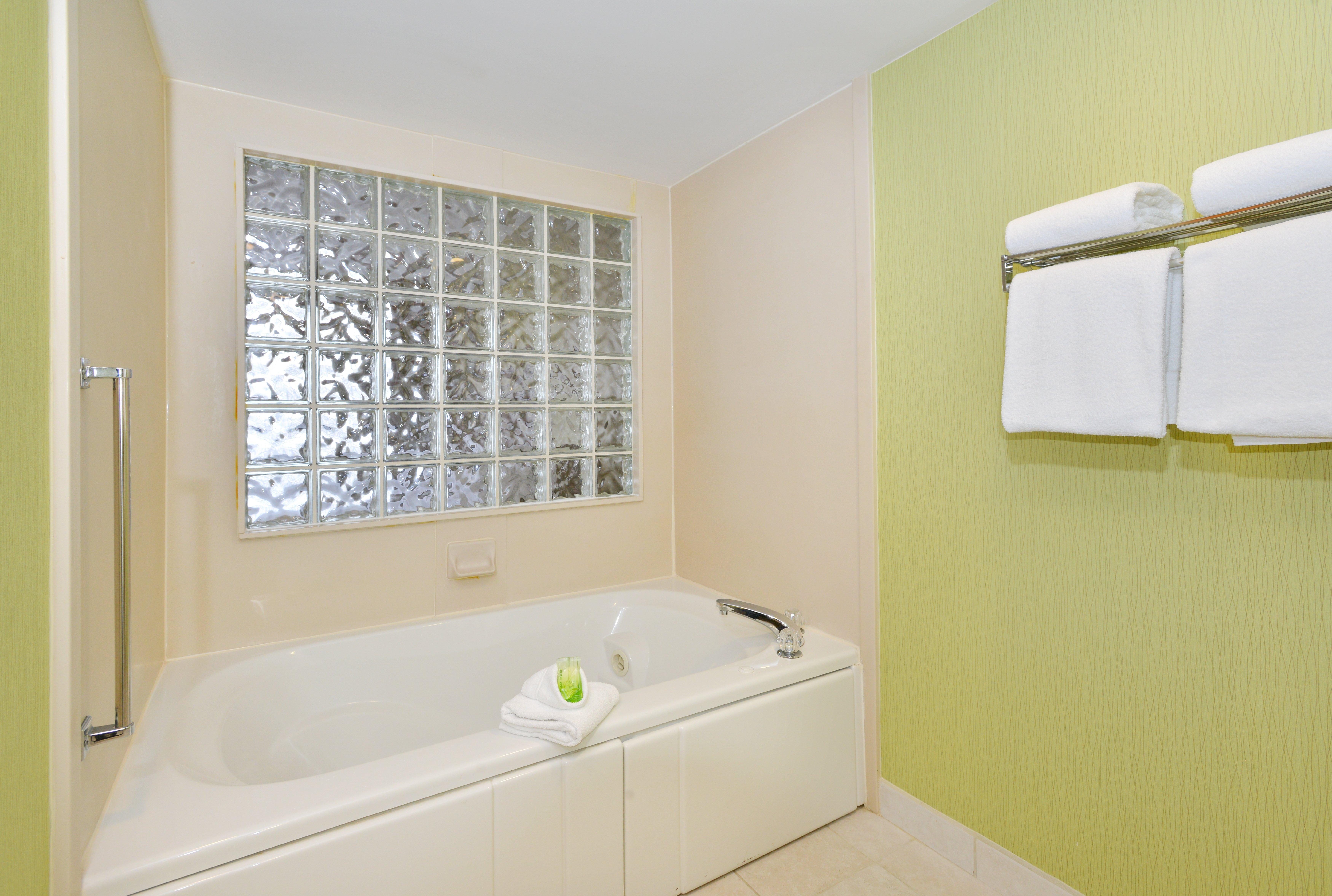 Holiday Inn Express Boone By Ihg Екстериор снимка